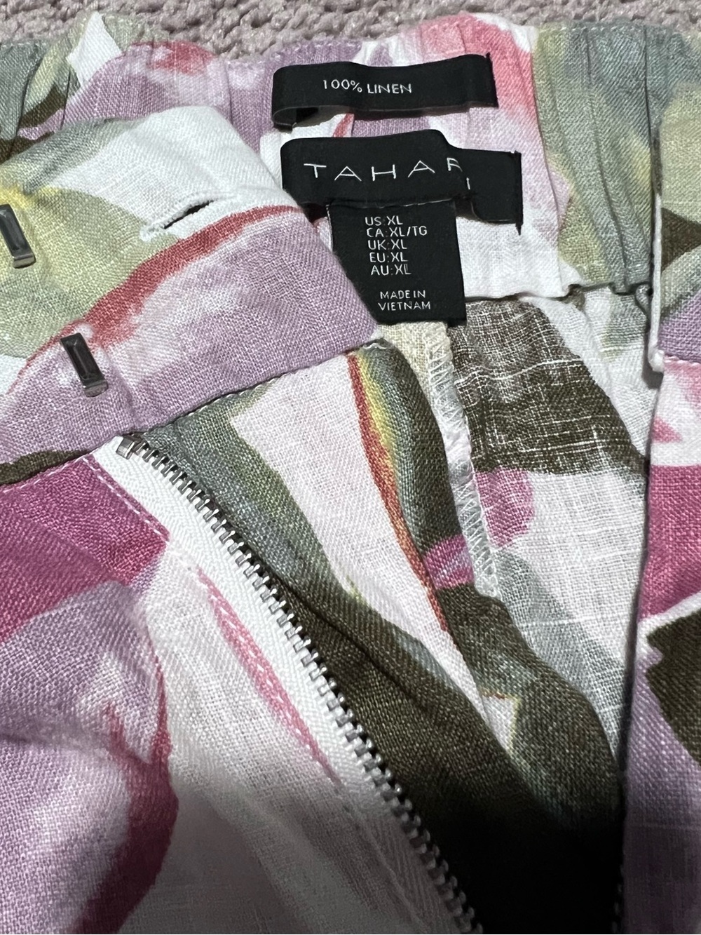 Tahari High-Waist Linen Blend Floral Shorts in Pink and Green